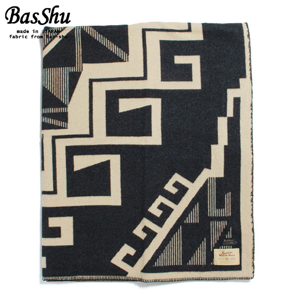 Basshu バッシュ ウールブランケット 153 180 ジャガード ネイティブ 泉大津 日本製 Wool Blanket チャコールグレー ギフ 包装