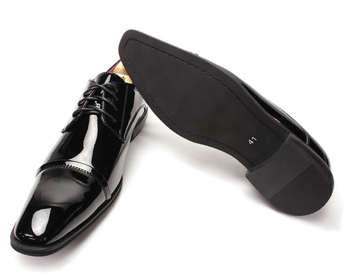 【楽天市場】[ スーパーセール \520引き ] 結婚式 靴 黒エナメル 新郎 靴 結婚式 タキシード エナメル ドレスシューズ メンズ 黒