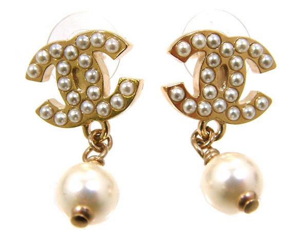 Import Collection Rakuten Global Market And Chanel Accessories Earrings A26973 White Gold Pearl Cc Swing Women S