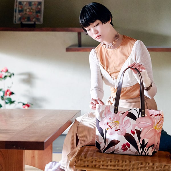 楽天市場】亥之吉 中トートバッグ [ ゆり・はなふさ ] トートバッグ