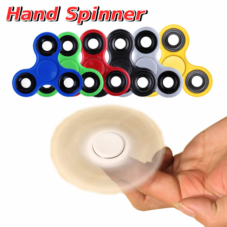 アメリカで人気の 指遊び 玩具 ハンドスピナー 長時間 集中力 コマ Hand spinner 大流行 人気おもちゃ スピン 三角 人気の指遊び 指のこま  独楽回し 指スピナー フィンガースピナー 禁煙 おもちゃ 子供 大人 スピナーオモチャ 2022新作