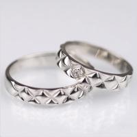 取寄品 ペアアクセサリー 結婚指輪 キルト ペアリング 1ペアセット マリッジリング 結婚指輪 K10 刻印無料 10k K10 ホワイトゴールド 女性用 誕生日プレゼント レディース 結婚式 お呼ばれ 安心 金属アレルギー 激安 アクセサリー 妻 母