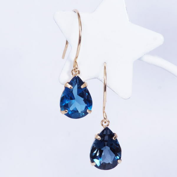 K18 2ct ロンドンブルートパーズピアス ペアシェイプカット 11月誕生石　ギフト　結婚式｜I Love ジュエリー
