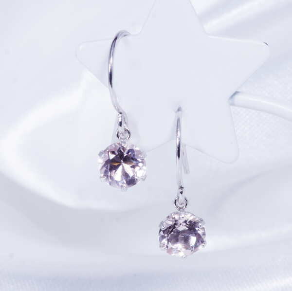 PT 0.8ct モルガナイトピアス ラウンド 3月誕生石 クリスマス ギフト 結婚式|I Love ジュエリー