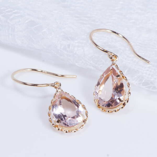 K18 1.6ct モルガナイトピアス アメリカンフック ペアシェイプ ひねり 18金 3月誕生石