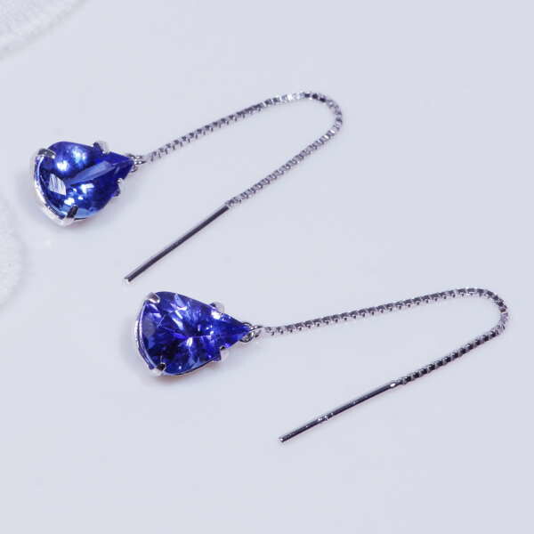 K18 2ct タンザナイトピアス ペアシェイプ アメリカン 18金 12月誕生石　クリスマス　ギフト　結婚式 K18 2ct アメシストピアス ペアシェイプ アメリカン 18金