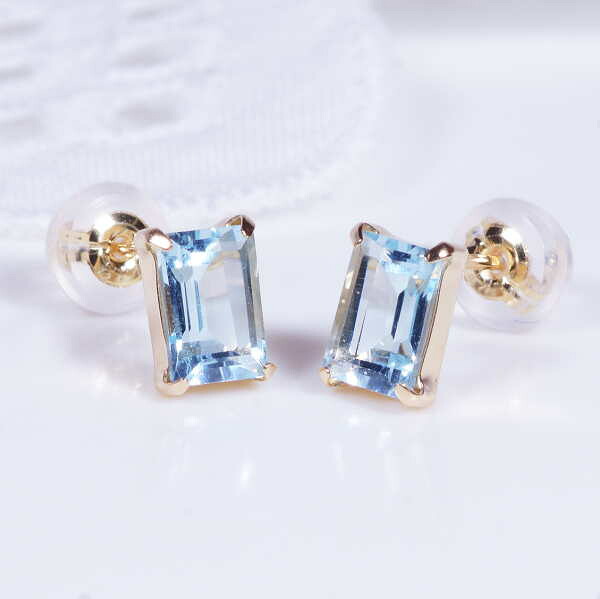 18金 ブルートパーズ スタッド ピアス 計1カラット スクエア レクタングル 長方形 11月誕生石　ギフト　結婚式