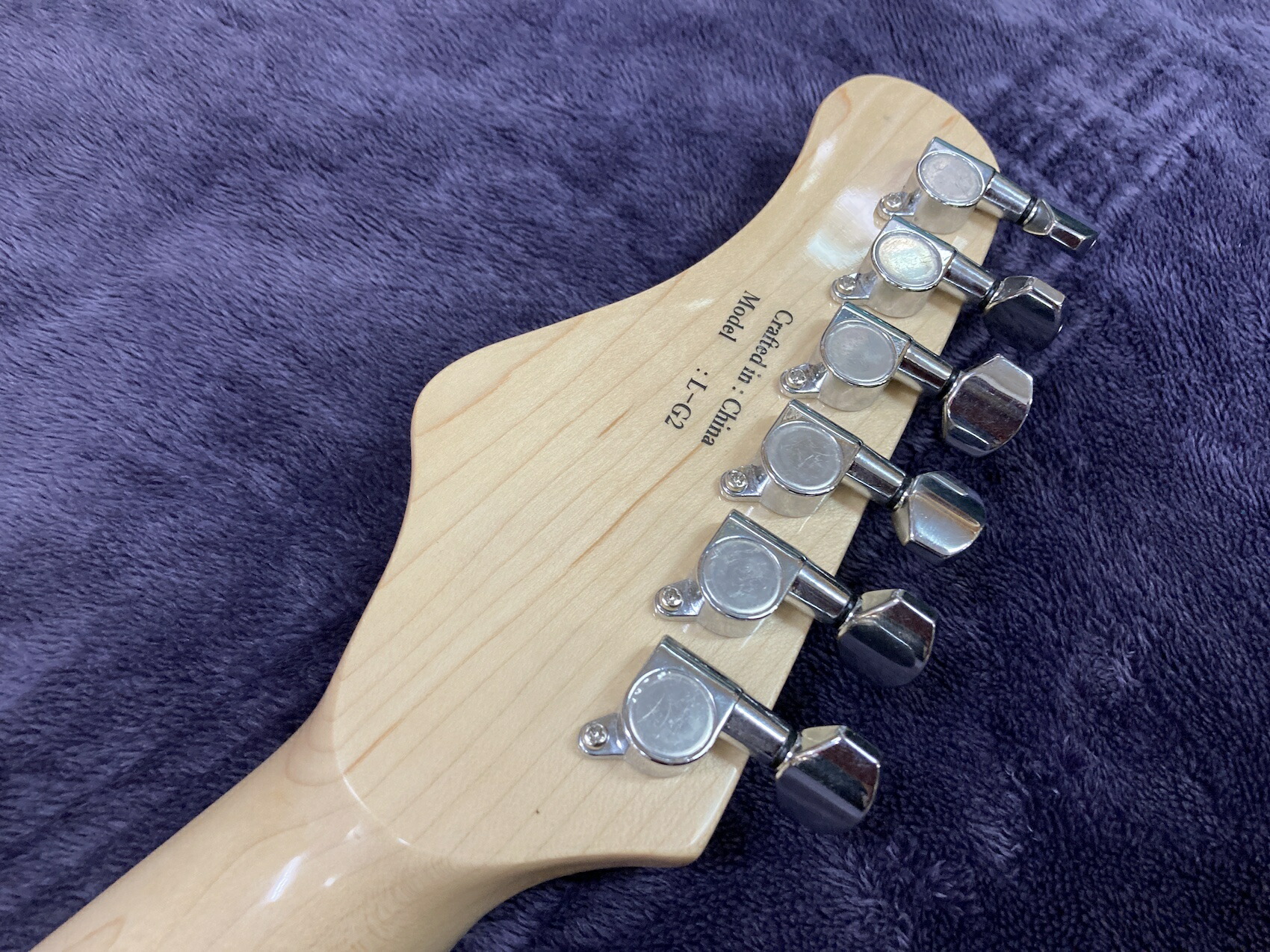 エレキギター エレキ ギター Guitar 楽器 音楽 機材 Music 弦 ツリー 木材 かっこいい 調整済み 金色 ゴールド ストラト ストラトキャスター achc Org