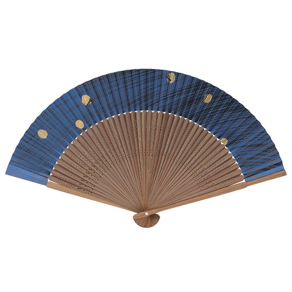 【最大1500円クーポン】伏見上野旭昇堂 uen-516 絵付扇子 唐木中彫 大短地「大短地 紺パール地 ホタル」紳士用 7.5寸45間 約22.5cm メーカー取寄品 扇子 香り付 和風 上品 プレゼント ギフト メンズ 暑さ対策 熱中症対策 お祭り用品 和装小物