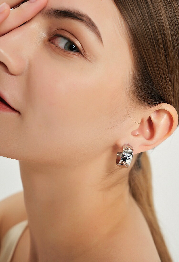 ピアス フープピアス ワイドピアス キルティング サージカル