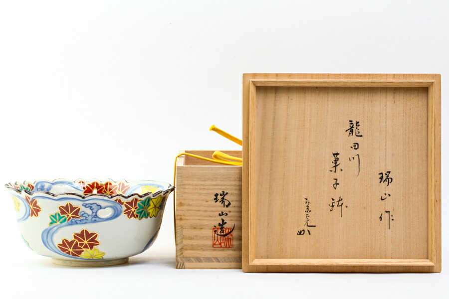 新品未使用　玉川堂 銅製  天上大風 菓子器　お皿　骨董品　良寛の書 Amazon | 玉川堂 銅製 天上大風 菓子器 お皿 骨董 良寛の書 箱
