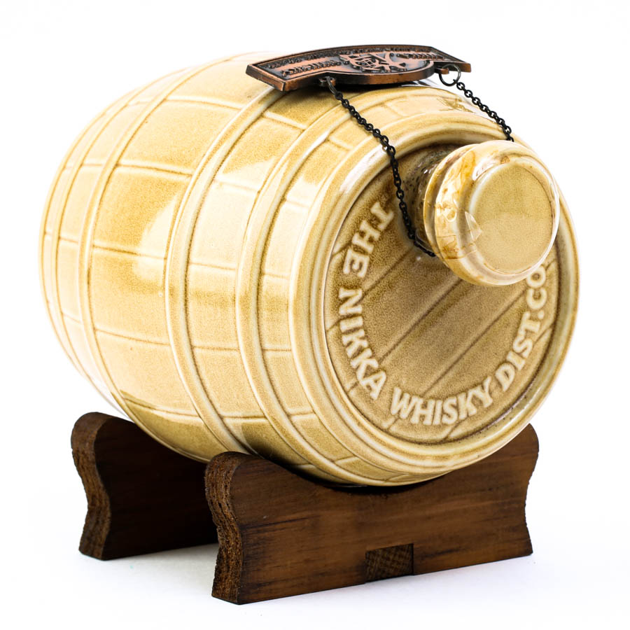 【古酒】【未開栓品】NIKKA ニッカウイスキー樽　特級　700ml 陶器ボトル Yahoo!オークション -「ニッカ 陶器ボトル」(ウイスキー