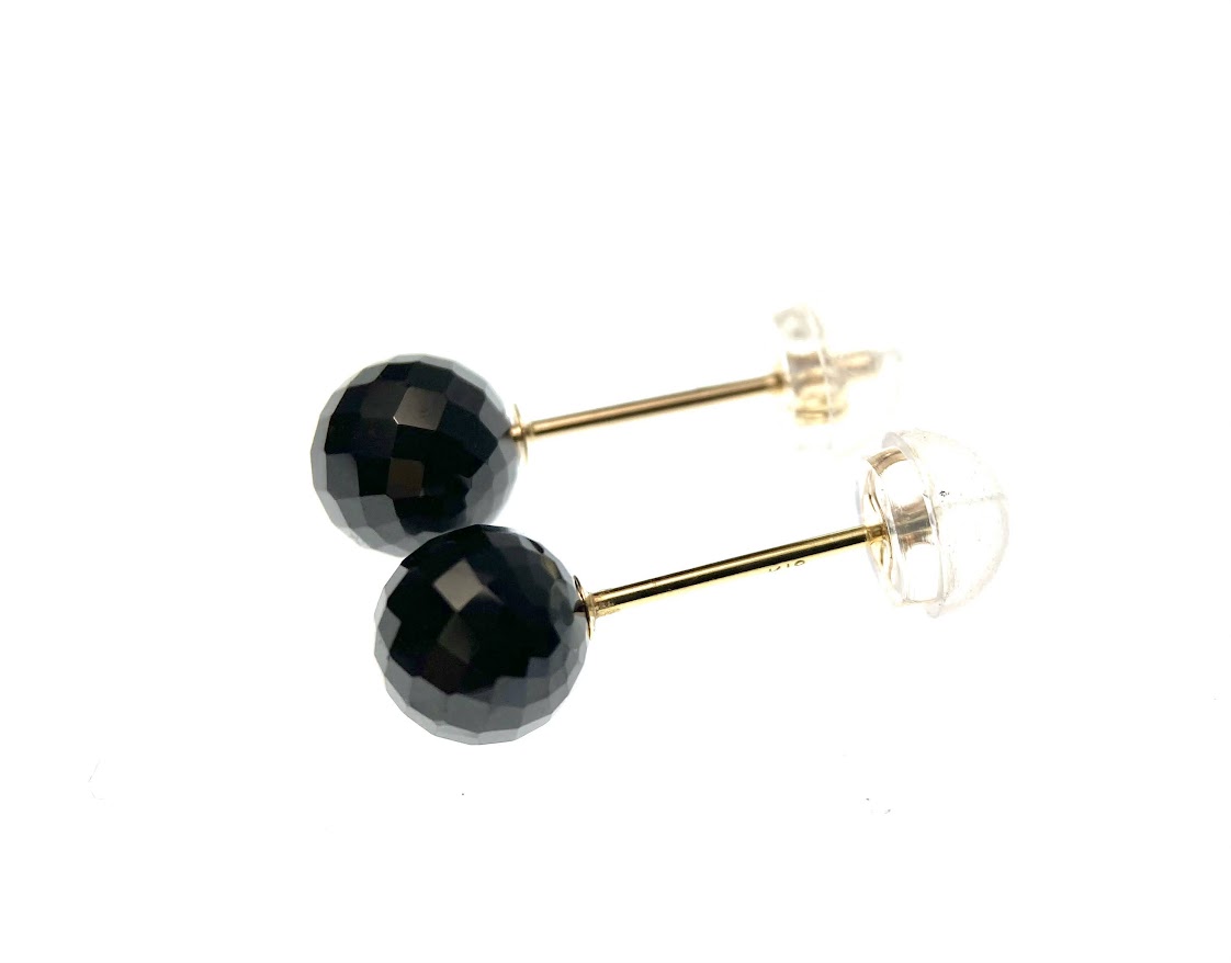 漆黒の輝き ブラックスピネル 64面カット 6mm K10YGピアス【8月誕生石】成功 情熱 自己実現 目標達成 天然石 パワーストーン レディース メンズ ジュエリー アクセサリー