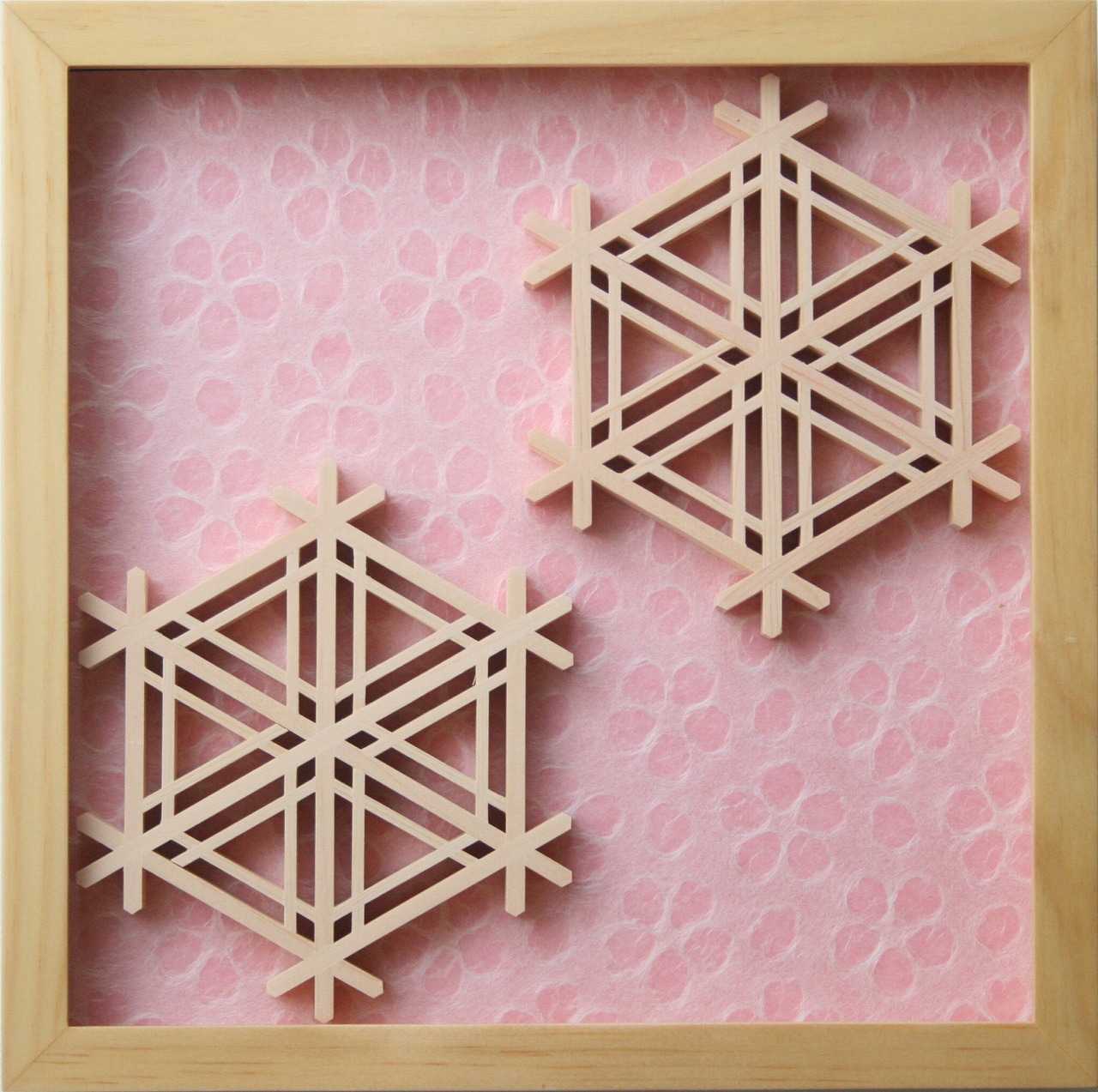 楽天市場】組子細工 寸松庵色紙添え 組子飾り [[ 格子柄 ]] 和風アート