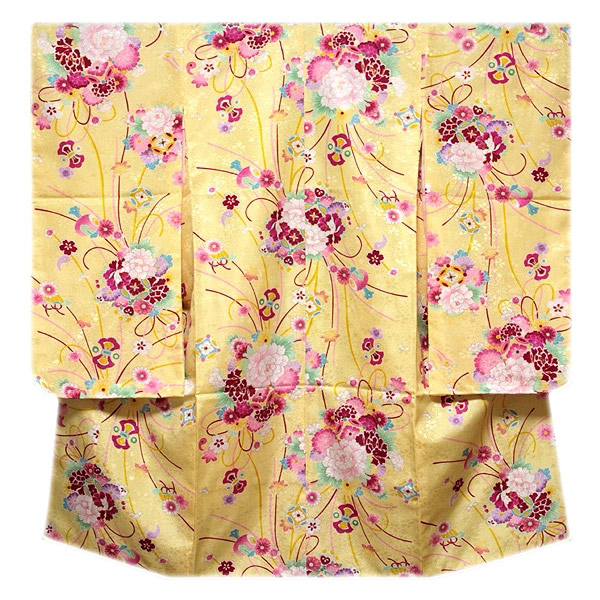 【訳あり】縁起の良い宝尽くしに花模様 可愛らしい クリームイエロー 地模様 女児三歳～五才 四ッ身 七五三 着物 12,780円