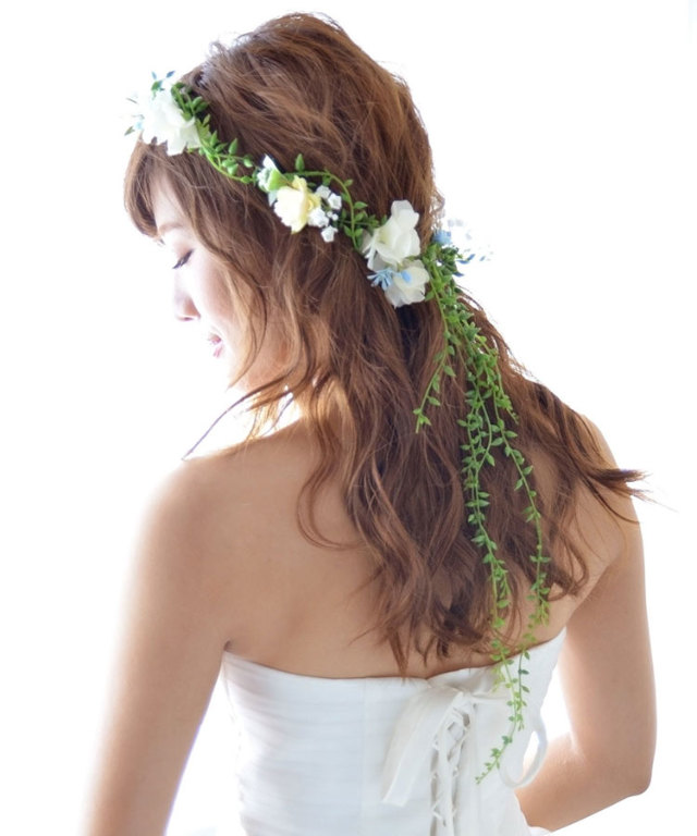 髪飾り 花嫁 ヘアアクセ グリーン ブライダル 緑 花かんむり 髪飾り 花冠 造花 ヘアアクセサリー 結婚式 海外挙式 ウェディング ナチュラルグリーンと小花の花冠 ナチュラル ヘッドドレス 花 グリーン ウエディング 結婚式 造花 ハワイ婚 花飾り 前撮り バラ 白