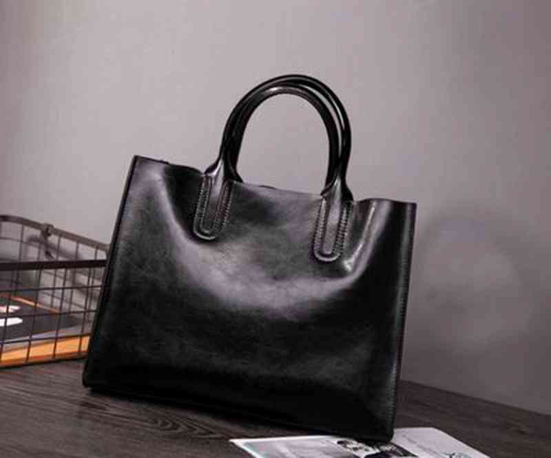 トートバッグ レディース 肩掛け ファスナー 布 ゴルフ レザー革 A4 レザー 通勤 本革 大きめ 黒 2WAY 春 本革 縦型 ブランド かばん 小さめ 秋 軽量 冬 夏 バッグ おしゃれ キャンバス ビジネス 革 ショルダーバッグ ミニトート ナイロン ブランド bag-850|Coat Classic(コートクラシック)
