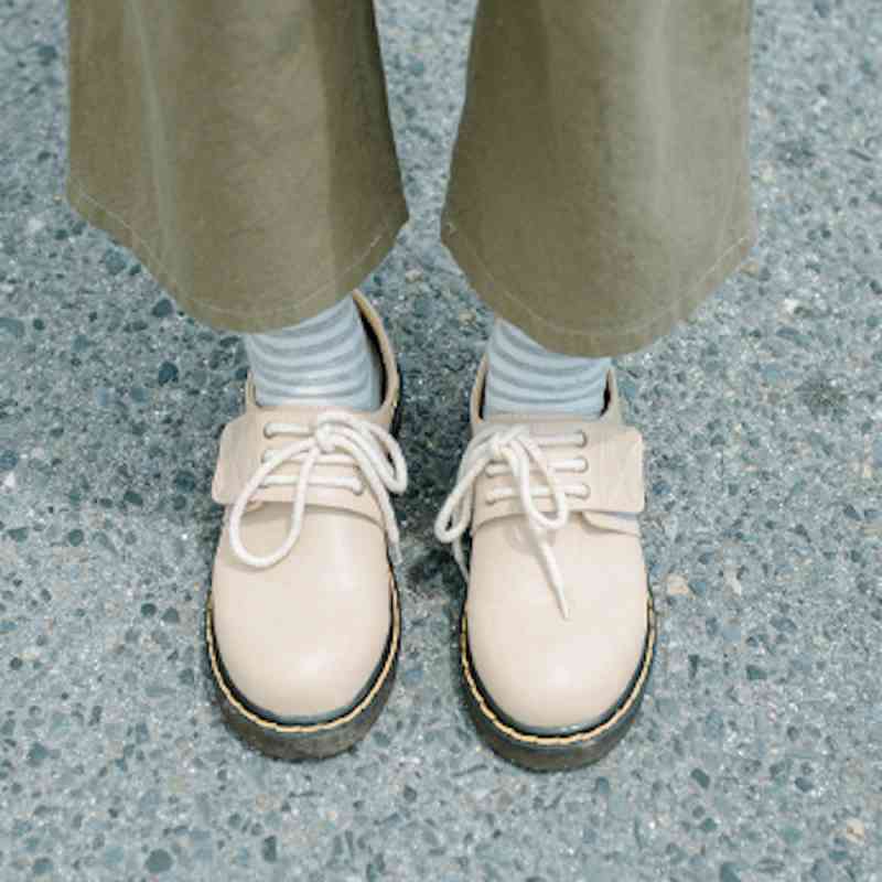 送料無料 ウォーキングシューズ レディース 革 疲れにくい 軽い レザー おしゃれ 旅行 白 軽量 黒 歩きやすい 幅広 通学 通勤 冬 秋 可愛い 代 オフィスブランド 夏 3e 4e 30代 Shoes 春 上品 50代 大人 夏靴 40代 送料無料 ウォーキングシューズ レディース 革 疲れにくい 軽い レザー おしゃれ 旅行 白 軽量 黒 歩きやすい 幅広 通学 通勤 冬 秋 可愛い 代 オフィスブランド 夏 3e 4e 30代 Shoes 春 上品 50代 大人 夏靴 40代