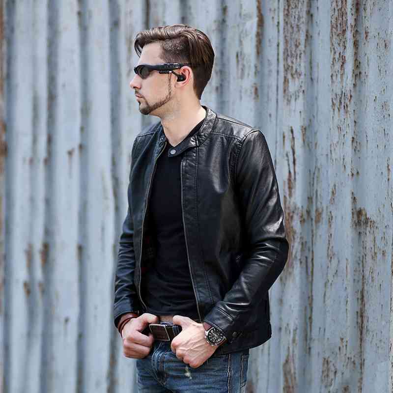 HUGO BOSS ブラックレザージャケット　本革黒キムタク 49 HUGO BOSS ブラックレザージャケット本革黒キムタク 49