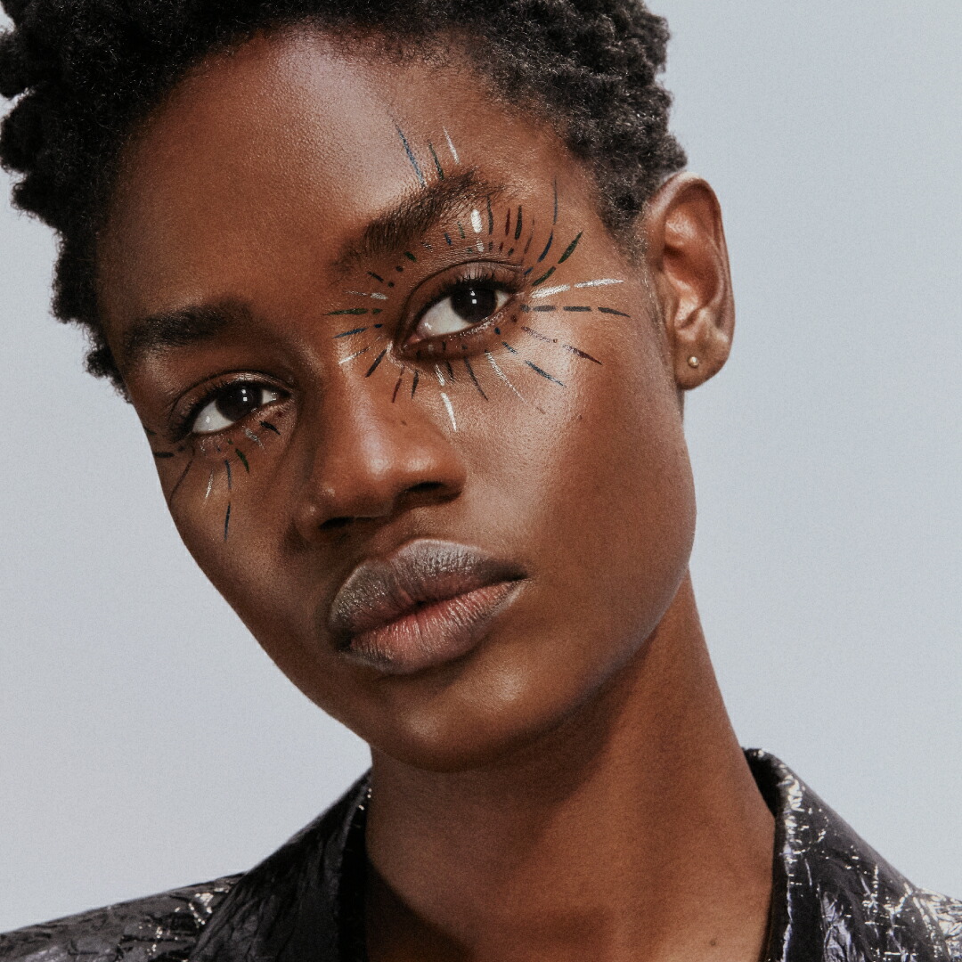 楽天市場 Uzu By Flowfushi公式 7 Shades Of Black メタリックブラック 送料無料 アイライナー リキッド アイライナー お湯オフ 染料フリー 低刺激性 Uzu By Flowfushi 公式