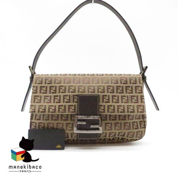 FENDI フェンディ ロゴ金具 ニット マンマバケット ショルダー バッグ FENDI フェンディ マンマバケット ショルダー