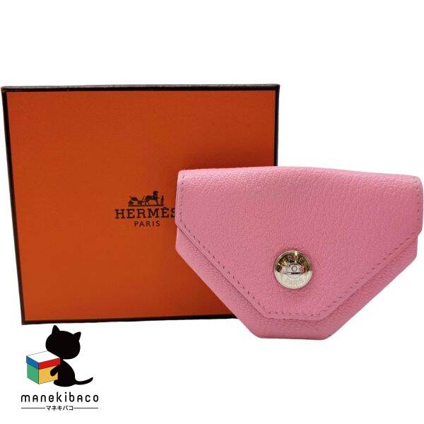エルメス HERMES ピンク ルヴァンキャトル ヴェルソ D刻 ピンク コインケース コンパクトウォレット 箱 ランクA 小物 【中古】｜manekibaco 23,871円