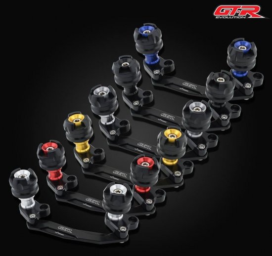 フィランダ　FFR 傲然の貴公子フィランダ【FFR】{D-BT13/FFR15}《ストイケイア》