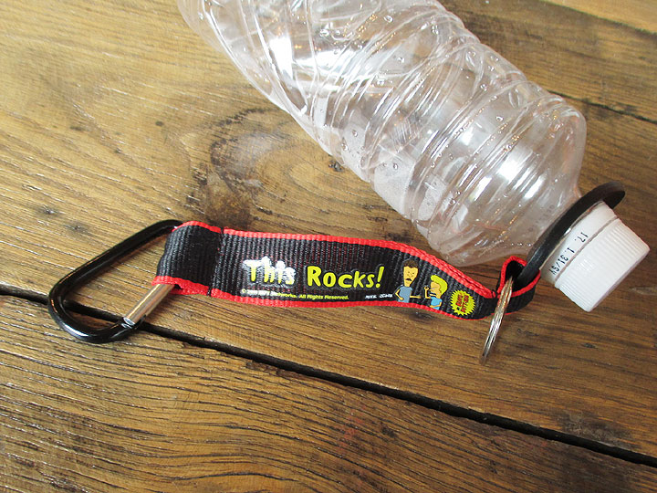 Beavis Rocks ビーバス アメリカ雑貨 Clip バットヘッド This Butt Head ペットボトルホルダー And Cool アメキャラ