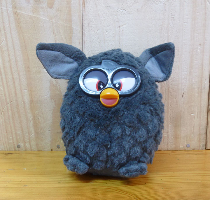 楽天市場 ファービー Furby ぬいぐるみ プラッシュ ダークグレー アメトイ アメキャラ アメリカン雑貨 アメリカ雑貨 アメ雑 クリスマス プレゼント 人形 かわいい ふわふわ アメリカ直輸入 ストラップ アメリカ雑貨 マイクのおもちゃ箱