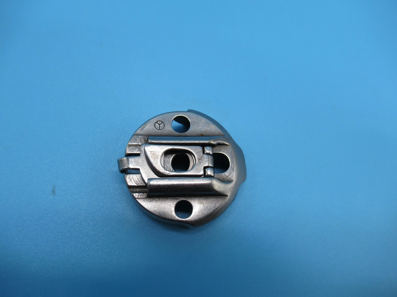 TOWA BOBBIN CASE 品番はBC-451です。クリックポストで送料無料。
