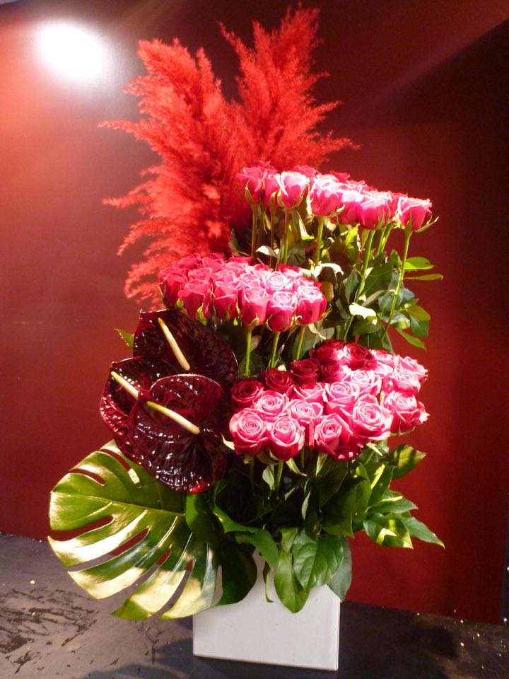 【胸花】御祝薔薇