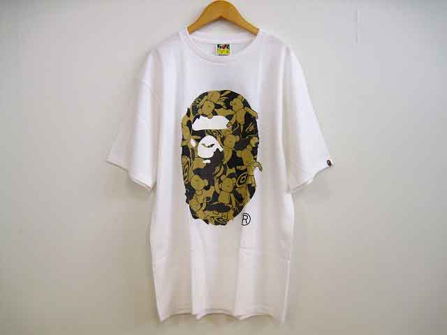 A BATHING APE / ア・ベイシング・エイプ BE@RBRIKK APE HEADベアブリックカモ エイプヘッド ティーシャツ 大いさ : XL 白いこと【中古】
