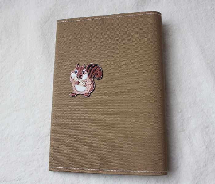 チナ茶　ブックカバー チナ茶 ブックカバー 茶虎ウヰスキー 文庫本カバー | seiyosha