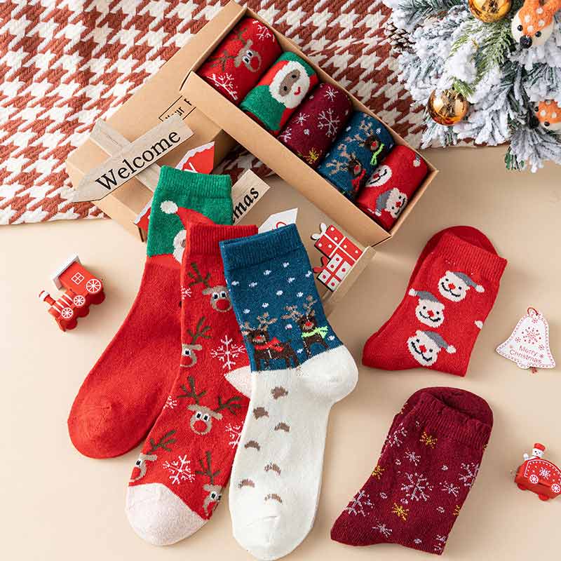 完売品　アンソロポロジー　豪華　クリスマスソックス Amazon | 完売品 アンソロポロジー 豪華 クリスマスソックス
