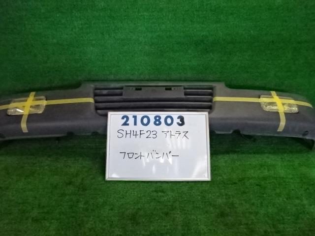 【中古】 ニッサン アトラス ロング スーパーロー 1.5T SH4F23 フロント バンパー 無塗装 62022-6T100 フォグ付