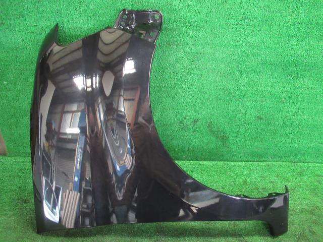 【中古】 ダイハツ タント L375S 右フロントフェンダー 53811-B2450 カラーナンバー X06 ブラックマイカ｜ニッポー5554店