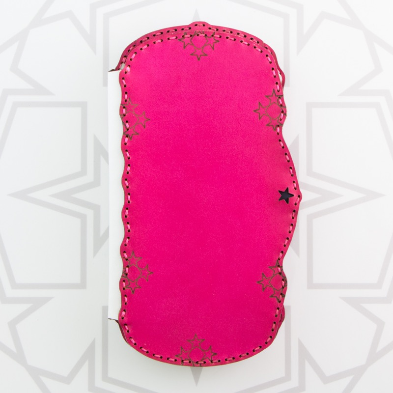 数量限定セール(40％OFF)　「OJAGA DESIGN」 オジャガデザイン　THEBE (iPhone8Plus/7Plus/6sPlus/6Plus)
