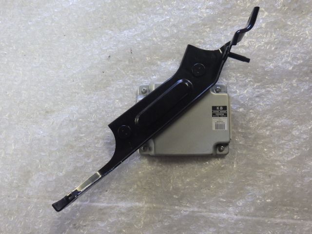 ★クラウン ハイブリッド アスリート G AWS210★ドライビングサポート コンピューター トヨタ 純正 中古 88150-30141 7,966円