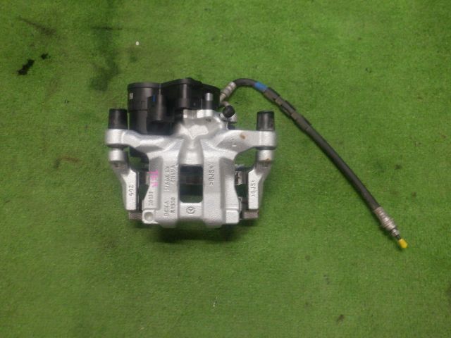 ★マツダ3 セダン BP8P XD ブラックトーンエディション 冠水車★リア左キャリパー BCYA-26-71X 9,695円