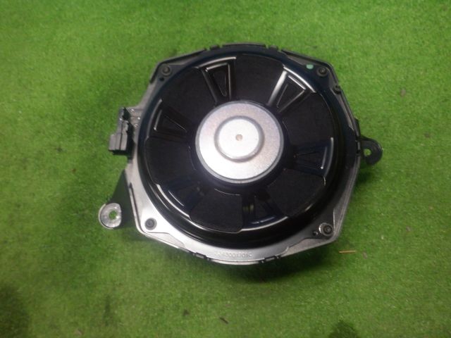 ★ベンツ Aクラス V177 5BA-177184 A180 スタイルセダン AMGライン 冠水車★ウーファー 5,336円