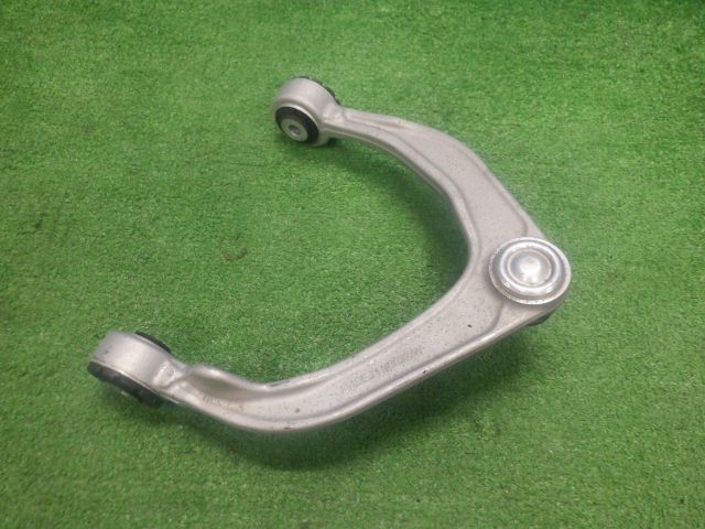 【楽天市場】★ボルボ V60 DBA-ZB420 クロスカントリー T5 AWD プロ★フロント右アッパーアーム 31360837 ...