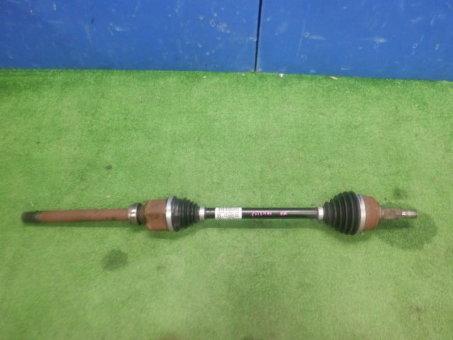 ★プジョー308 3DA-P51YH01 GT ブルーHDi ブルーナッパエディション★フロント右ドライブシャフト 9837946980｜PartsportAP 店