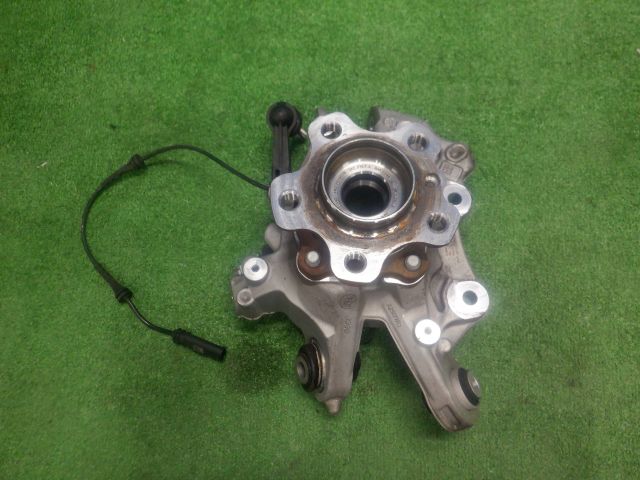 ★BMW G20 3BA-5F20 320i Mスポーツ 前期★リア右ナックルハブ 9,983円