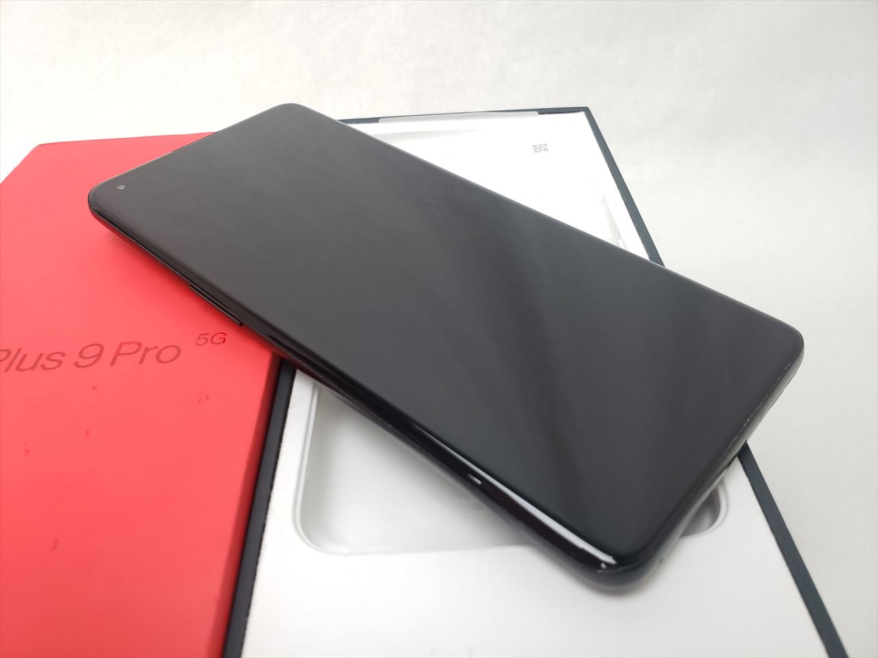 Oneplus 9 Pro 8/256GB ブラック 中国版 楽天市場】OnePlus 9 Pro EU版 5G【クアッドカメラでHasselblad