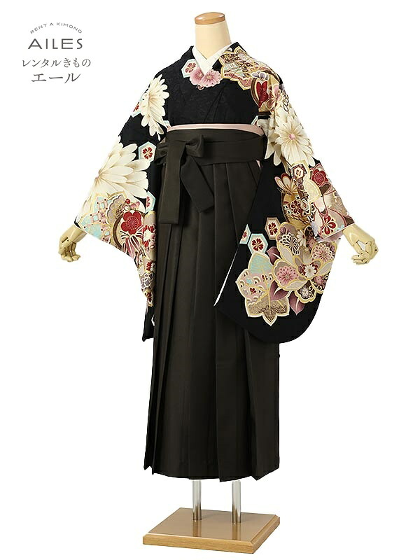 角帽 専門職授業時間生 卒 【賃借】 卒賃借袴 女袴賃借 AG0427 黒 松 菊 花飾りつけ 卒袴 御召しもの賃借 卒式 初等学校卒式 賃借フルセット 女袴 袴 賃借 女 新品足袋差し上げ物 【往復貨物輸送無料】