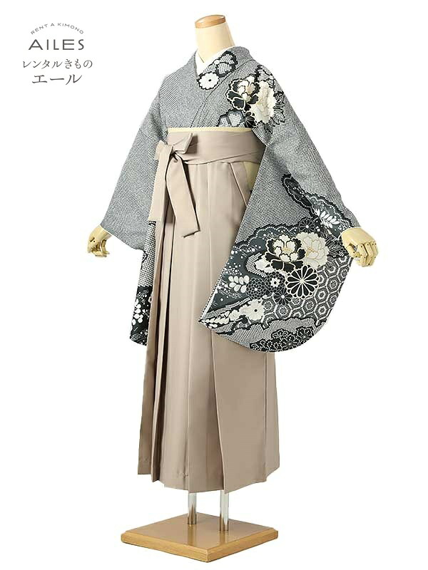 角帽 専門職授業時間生 卒 【賃借】 卒賃借袴 女袴賃借 AG0533 黒 桜 菊 絞り柄 卒袴 御召しもの賃借 卒式 初等学校卒式 賃借フルセット 女袴 袴 賃借 女 新品足袋差し上げ物 【往復貨物輸送無料】