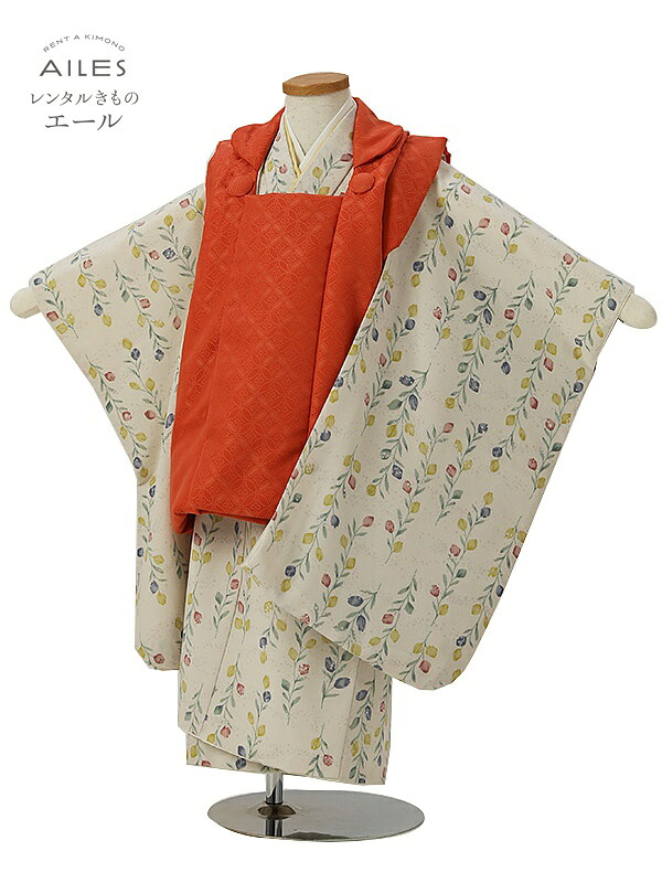 七五三 （レンタル）753 女の子 3歳被布レンタル AP3244 ベージュ オレンジ 花模様 女児 七五三被布 被布 貸衣装 和装 お正月 お祝い きもの 3歳 七五三 3才女の子 人気柄 子供 753 かわいい 人気 新品足袋プレゼント 送料無料｜レンタルきもの　エール