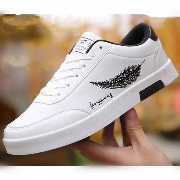 楽天市場 新作 メンズ スニーカー 疲れにくい ウォーキング 厚底 新作 通気性 超軽量 スポーツ カジュアル かっこいい 靴 韓国風 Rize商店