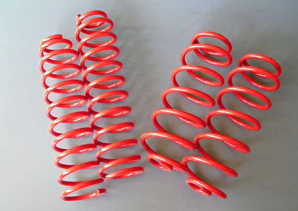 【美品】４インチ　リフトアップ　リア コイル　スプリング　JK ラングラー 美品】4インチ リフトアップ リア コイル スプリング JK ラングラー