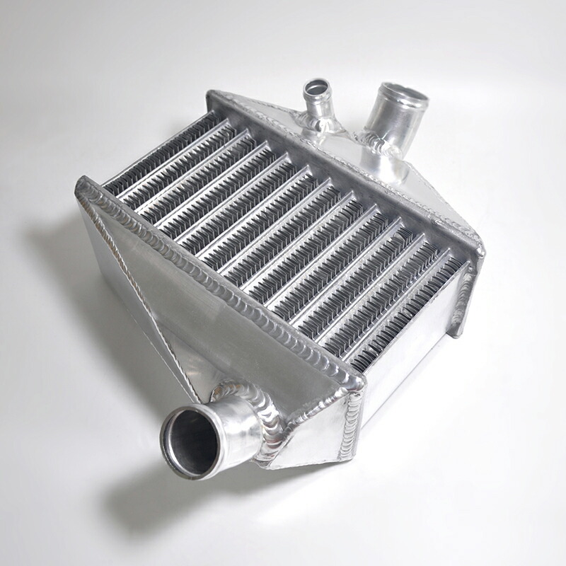 ジムニー　jb64 大容量 オールアルミインタークーラー R06A LSEXーF Amazon | 流路改善型 大容量 オールアルミ ジムニー JB64 用